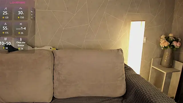 Blossom Sonya online show from 10-12-25, 12:45