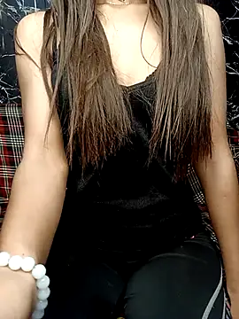 poojaji690 online show from 02-15-26, 05:30