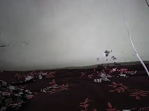 Snapshot of Kinjal_patel01 chatting on 10-28-25, 06:01 Kinjal patel01 online show from 10-28-25, 06:01