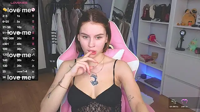doll barbieee online show from 07-12-26, 10:32