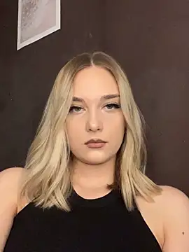 Alisa Rise online show from 11-23-25, 02:49