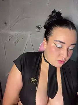 alexxaa96 online show from 10-24-25, 03:27