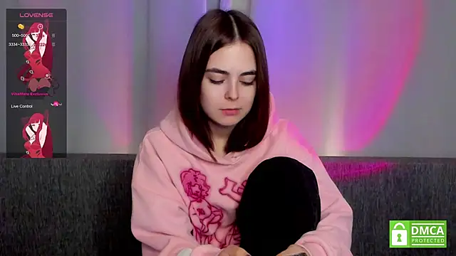 JulianaHaith online show from 02-01-25, 03:28