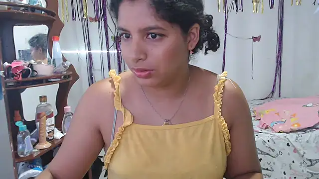 Snapshot of sexyhot20xxx chatting on 06-18-26, 05:39 sexyhot20xxx online show from 06-18-26, 05:39