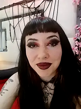 Snapshot of alixxon1 chatting on 06-18-26, 06:02 alixxon1 online show from 06-18-26, 06:02