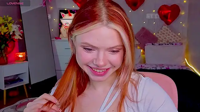 Red  Candy online show from 02-17-26, 03:31