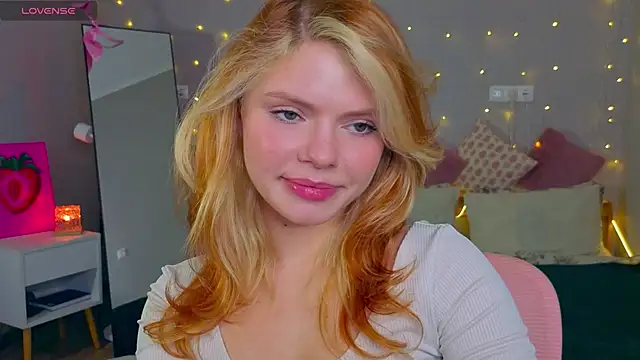 Red  Candy online show from 12-02-25, 09:22