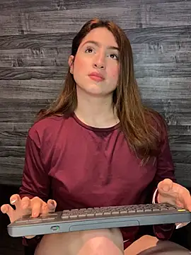 kamel-ayesha online show from 02-25-25, 01:10