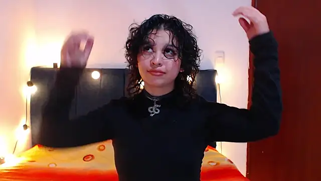 Bitsy Messy online show from 06-15-26, 11:26