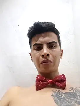 Snapshot of Velk_hot chatting on 03-15-25, 12:58 Velk hot online show from 03-15-25, 12:58