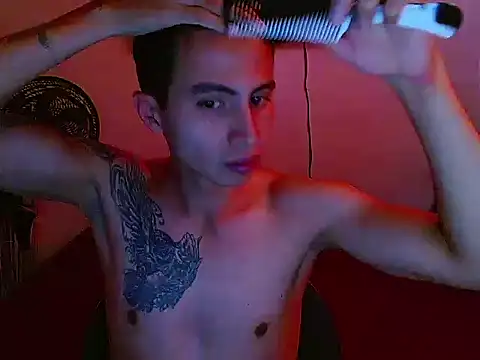 Snapshot of Velk_hot chatting on 06-26-26, 01:28 Velk hot online show from 06-26-26, 01:28