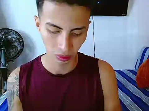 Snapshot of Velk_hot chatting on 07-09-26, 12:15 Velk hot online show from 07-09-26, 12:15