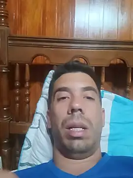Manu1988arg online show from 07-06-26, 05:03