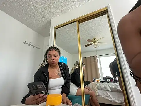 Snapshot of GoddessNih chatting on 03-16-25, 10:53 GoddessNih online show from 03-16-25, 10:53