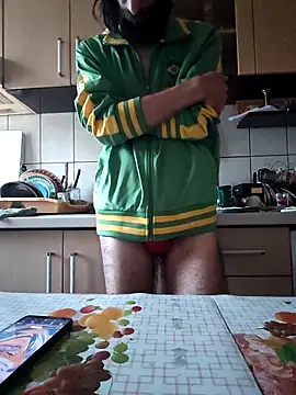 vulpe8400 online show from 12-20-25, 02:31