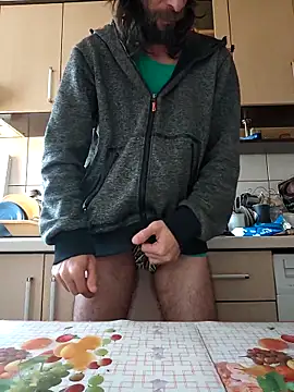 Snapshot of vulpe8400 chatting on 03-01-26, 12:27 vulpe8400 online show from 03-01-26, 12:27