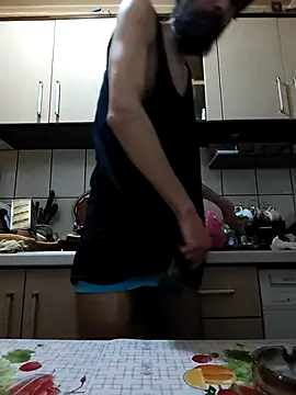 Snapshot of vulpe8400 chatting on 03-11-25, 06:08 vulpe8400 online show from 03-11-25, 06:08