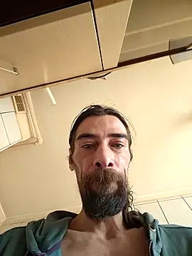 Snapshot of vulpe8400 chatting on 02-22-26, 10:50 vulpe8400 online show from 02-22-26, 10:50