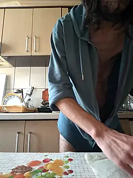 Snapshot of vulpe8400 chatting on 02-02-26, 11:20 vulpe8400 online show from 02-02-26, 11:20