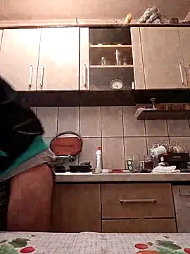 Snapshot of vulpe8400 chatting on 03-03-25, 03:43 vulpe8400 online show from 03-03-25, 03:43