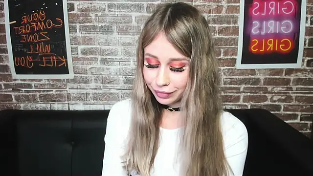 mila camilla online show from 09-27-25, 01:56