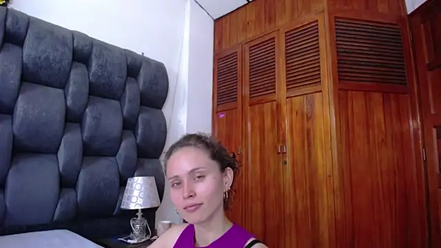 fulfill fantasies1 online show from 04-25-26, 02:14