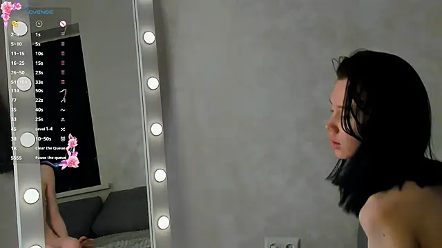 Snapshot of emilia_walton chatting on 03-03-25, 03:54 emilia walton online show from 03-03-25, 03:54
