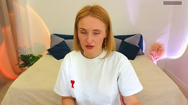 AlisssaRose online show from 04-08-26, 09:38