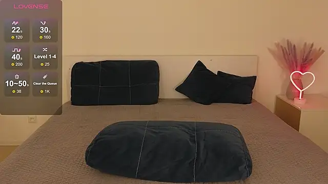 AlisssaRose online show from 01-08-25, 09:01