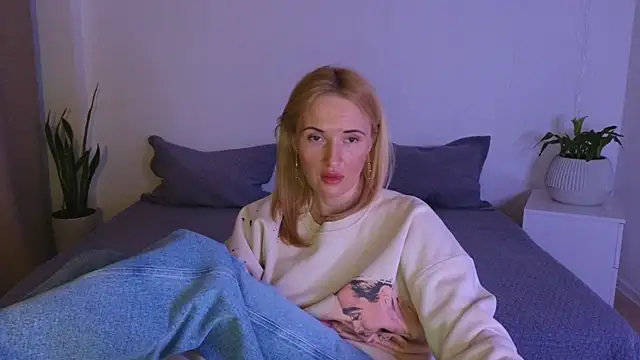 AlisssaRose online show from 03-22-25, 10:26