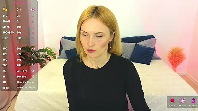 AlisssaRose online show from 05-05-26, 09:18