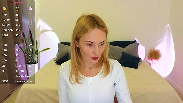 AlisssaRose online show from 01-17-26, 07:06