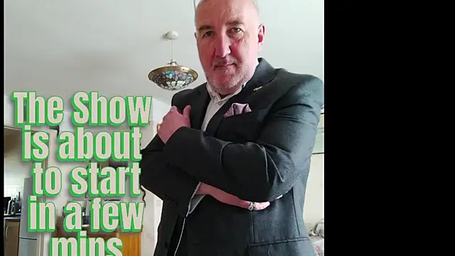 Adamdaddybear online show from 11-07-25, 07:13