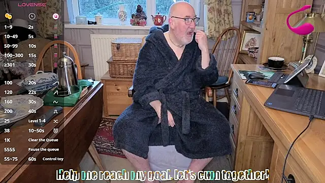 Adamdaddybear online show from 01-07-26, 08:19