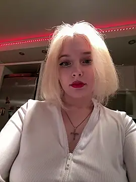 XMelissaX online show from 04-17-26, 11:18