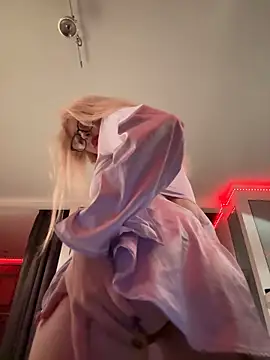 XMelissaX online show from 09-19-25, 07:29