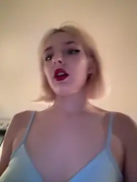 XMelissaX online show from 05-17-26, 09:26