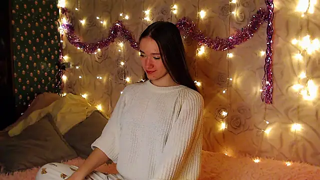 fluffy kitty  online show from 03-05-25, 02:45