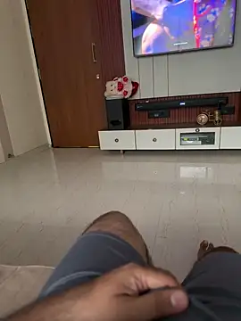 cryptoman1119 online show from 10-20-25, 02:02