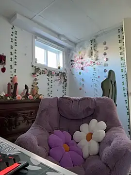 Sweetleeahxx online show from 04-21-26, 12:23