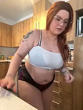 Sweetleeahxx online show from 03-19-25, 12:56