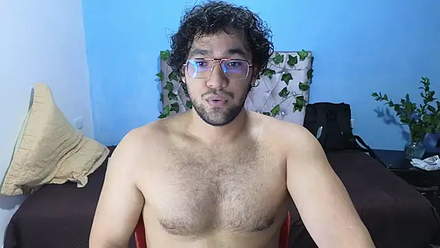 FreyrStyle online show from 04-13-26, 02:04