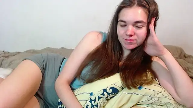 SallyMkn online show from 11-22-25, 01:43