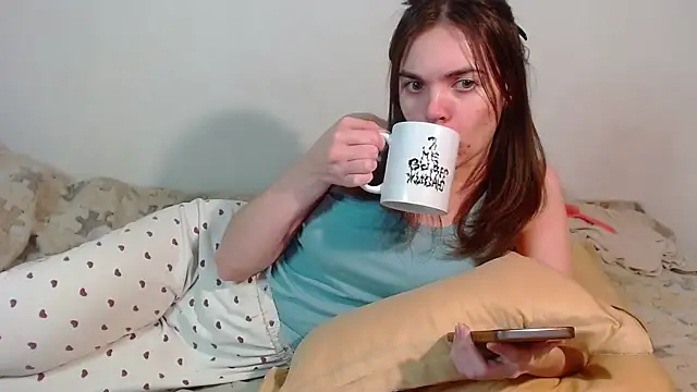 SallyMkn online show from 02-15-26, 05:12