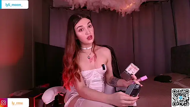 Snapshot of lylita2 chatting on 07-31-26, 02:11 lylita2 online show from 07-31-26, 02:11