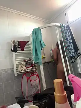 Snapshot of Miapeyton chatting on 03-21-25, 11:44 Miapeyton online show from 03-21-25, 11:44