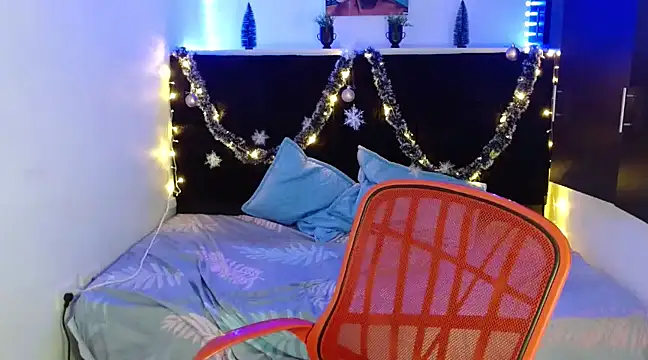 Snapshot of Miapeyton chatting on 12-10-24, 08:27 Miapeyton online show from 12-10-24, 08:27