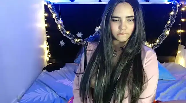 Snapshot of Miapeyton chatting on 12-08-24, 08:58 Miapeyton online show from 12-08-24, 08:58