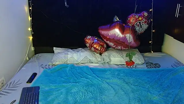 Snapshot of Miapeyton chatting on 02-18-25, 02:06 Miapeyton online show from 02-18-25, 02:06