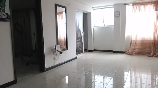 Snapshot of Miapeyton chatting on 12-08-24, 05:22 Miapeyton online show from 12-08-24, 05:22